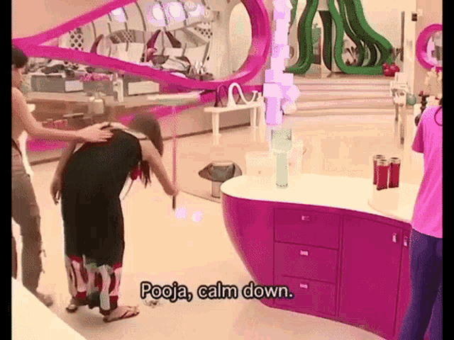 Pooja What Is This Behavior GIF - Pooja What Is This Behavior Wait -  Discover & Share GIFs