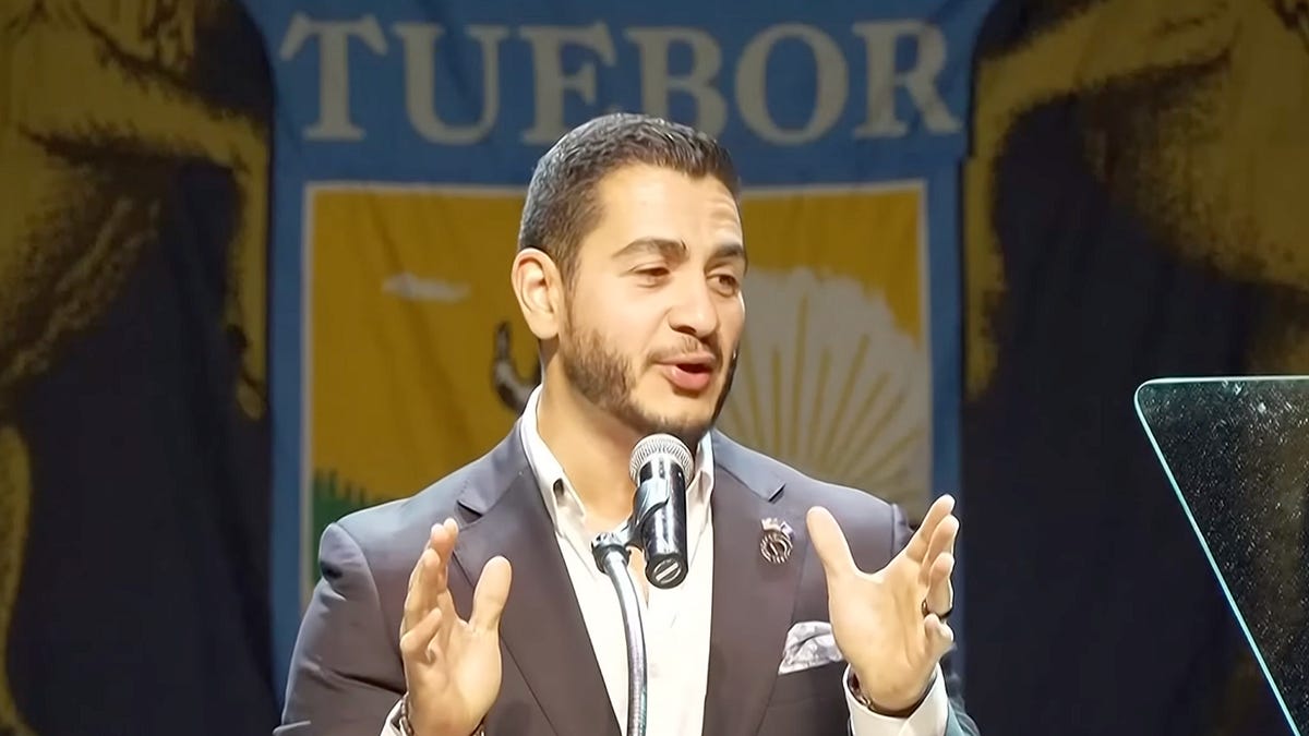 The 2026 Vote: 'It's Brownshirts Vs. Commies'