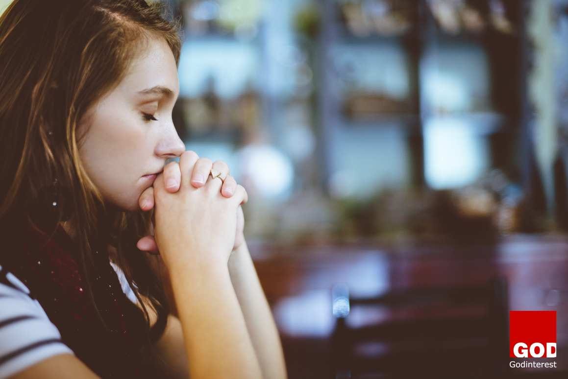 7 Ways Meditative Prayer Can Benefit Your Health