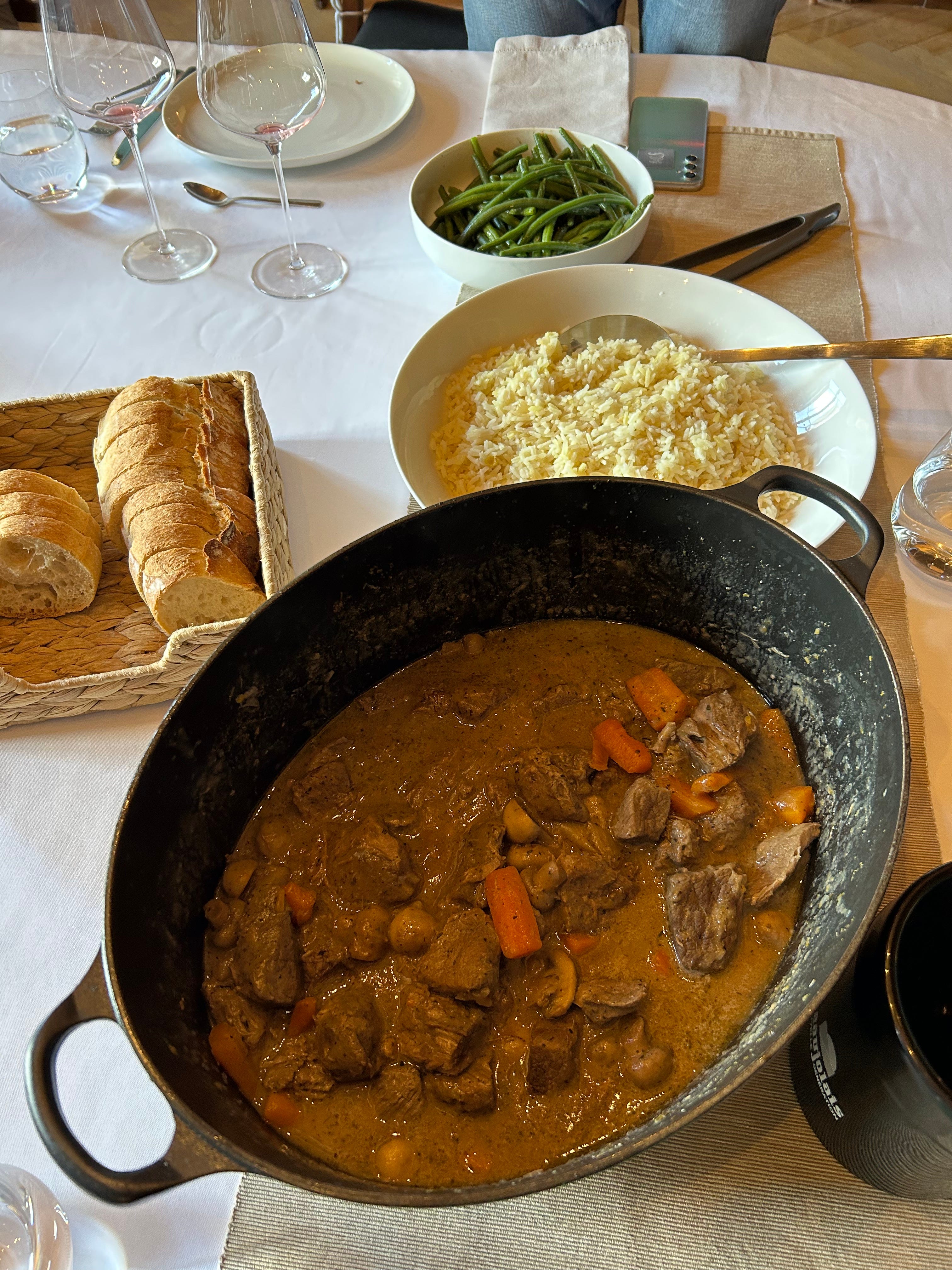 Moulin-à-Vent 101 - by Lesley Chesterman - Lick my Plate, image size:3024x4032