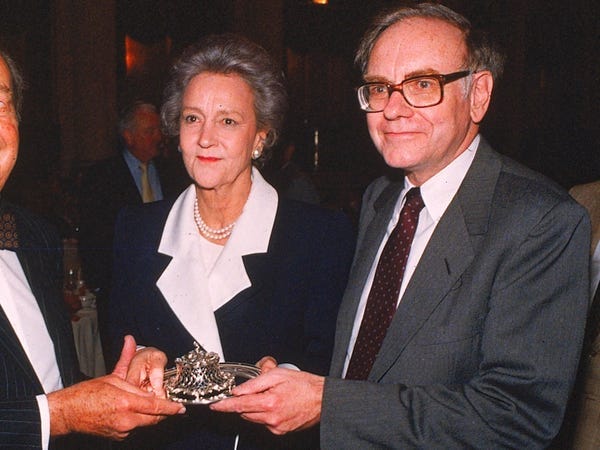 Warren Buffett's marriage to Susan Buffett is unconventional - Business Insider