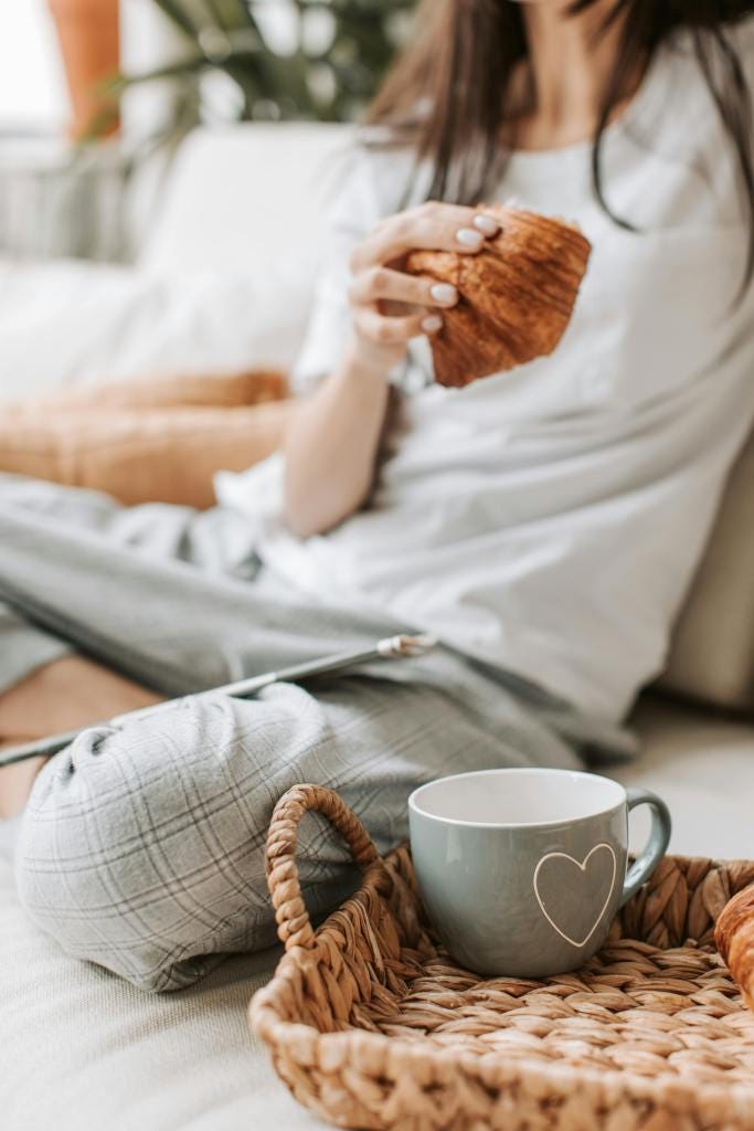 Cycle Syncing 101: Aligning Your Midlife, Perimenopause, and Menstrual Rhythm Cycle Syncing 101: Aligning Your Midlife, Perimenopause, and Menstrual Rhythm