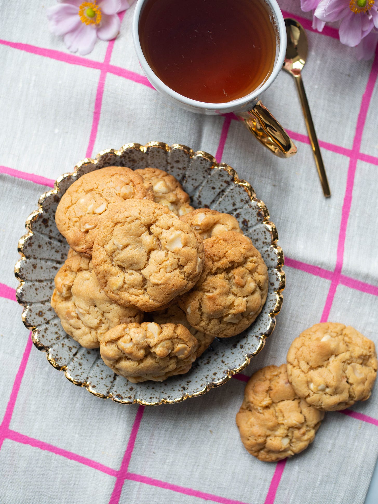 White Chocolate Macadamia Cookies