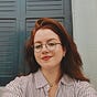 Luana Bueno's avatar