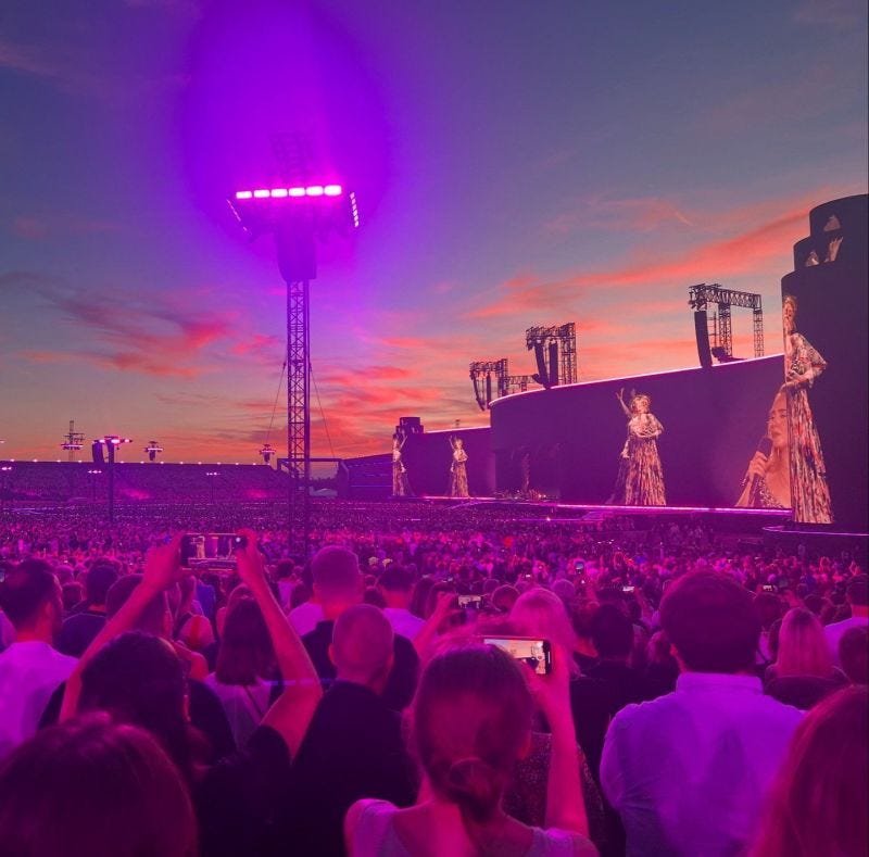 Adele in Munchen 2