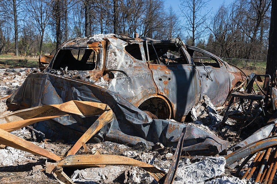File:Paradise after the Camp Fire, July 2019-7432.jpg
