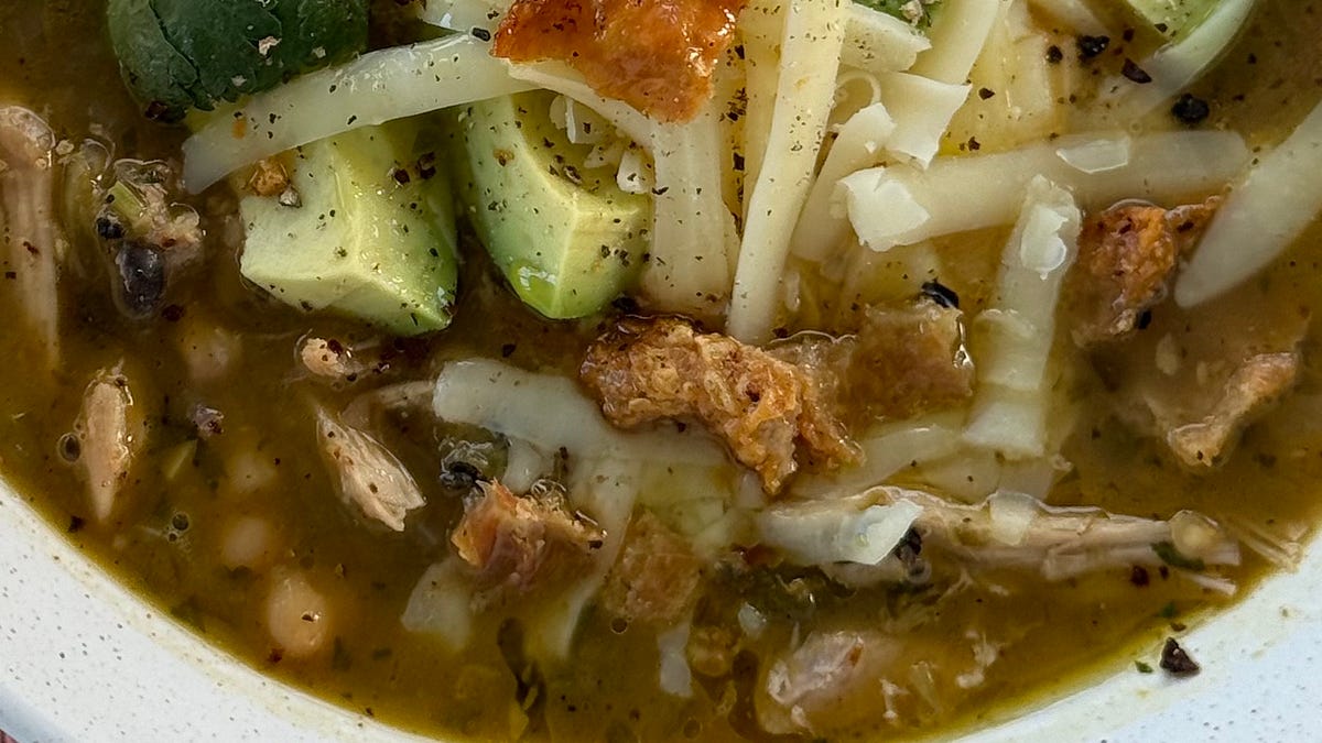 white chicken chili - by katie - the sunday stack