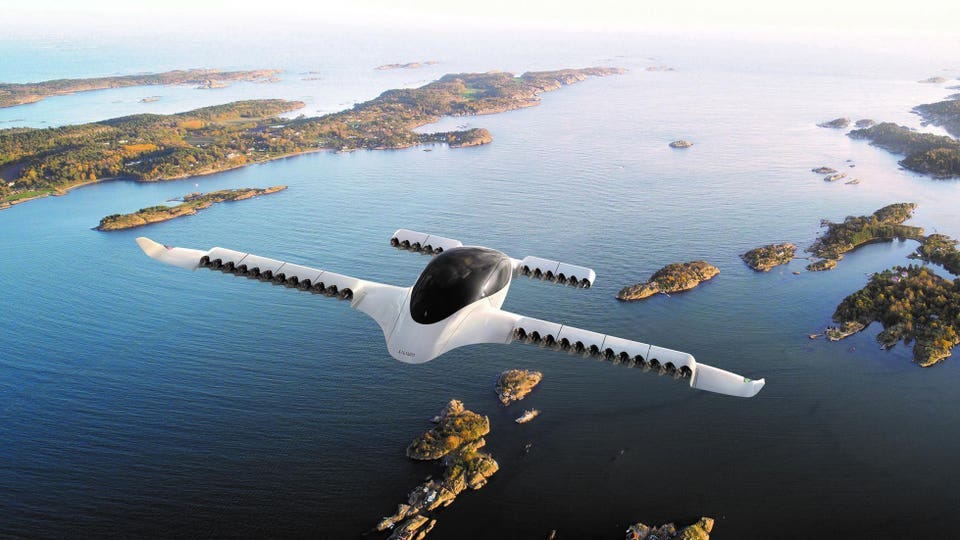 Lilium's New Course: On Verge Of Going Public, It's Working On A Bigger Air  Taxi. Can It Deliver?