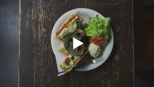 Pizza Toast & Coffee: Kissa Būgen