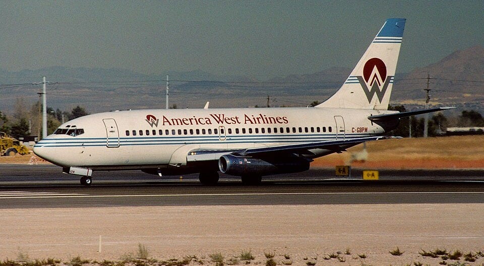 File:America West Airlines Boeing 737-275; C-GBPW@LAS, December 1993 AGM (4904330035).jpg