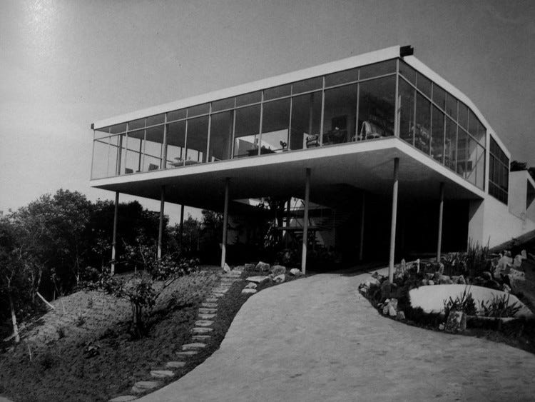 Clásicos de Arquitectura: Casa de Vidrio / Lina Bo Bardi | ArchDaily en  Español