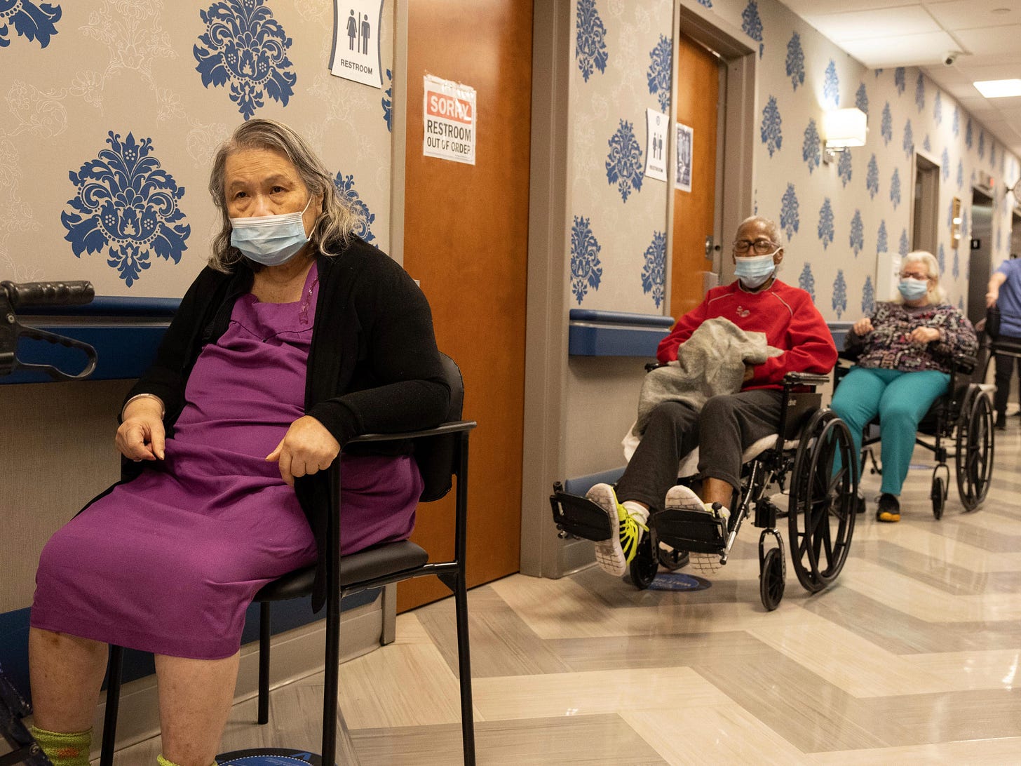 Biden: nursing homes must vaccinate workers against COVID