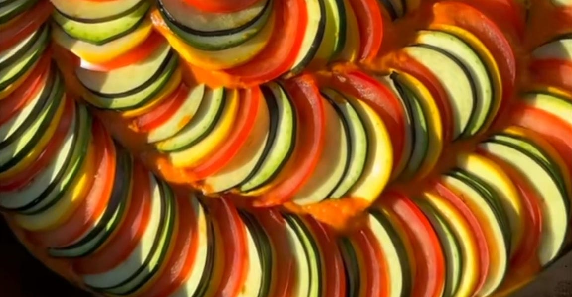 Ratatouille 🥒🍆🍅🌶️ - by Vegan Scratch Kitchen