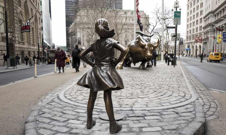 Fearless Girl by Kristen Visbal was introduced in March 2017. Fearless Girl by Kristen Visbal was introduced in March 2017.