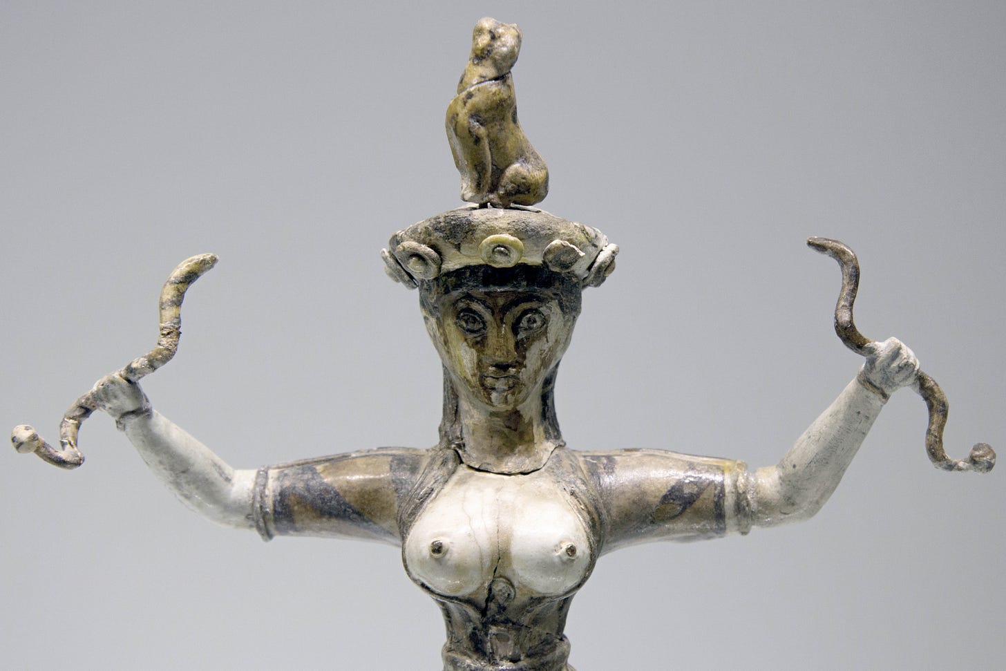 Smarthistory – Snake Goddess