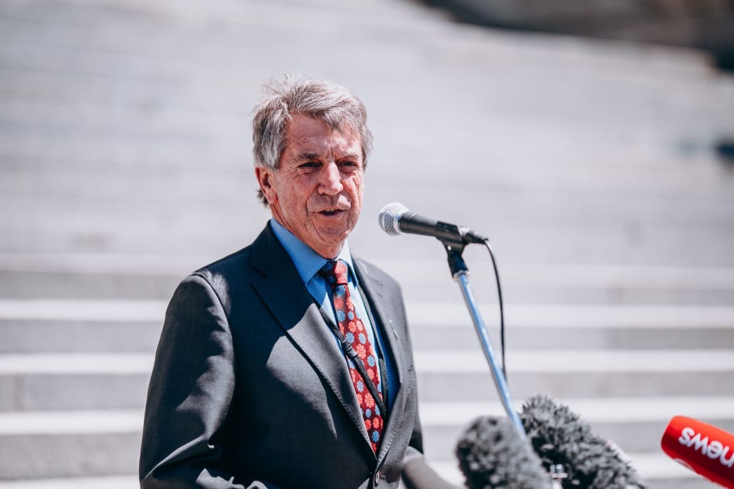Chief Ombudsman Peter Boshier to stay, despite resigning over age rule |  RNZ News