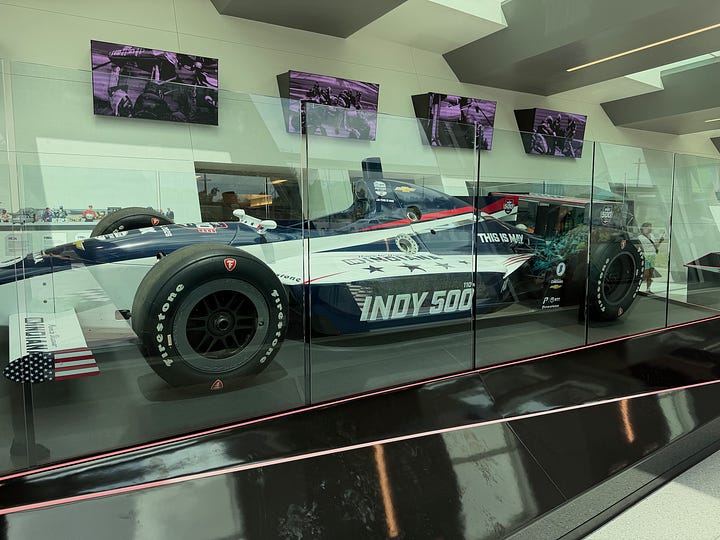 images from the indiana highway rest area and visitor's information center