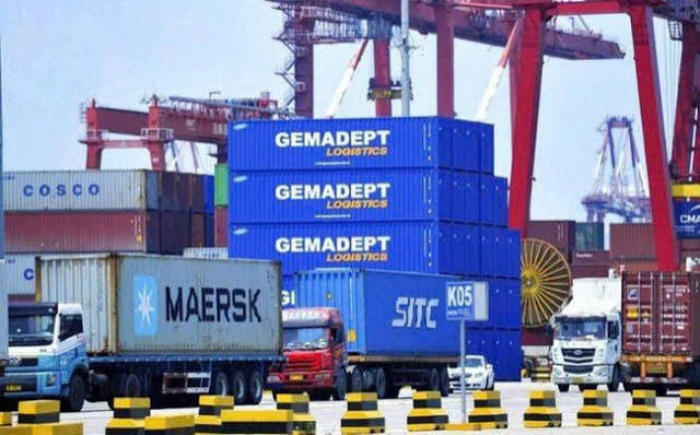 Cổ đông lớn của Gemadept muốn 'xả hàng' 10 triệu cổ phiếu GMD Cổ đông lớn của Gemadept muốn 'xả hàng' 10 triệu cổ phiếu GMD