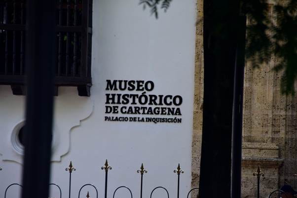 A sign on a wall

AI-generated content may be incorrect.