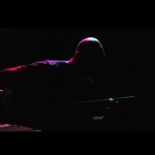 Nessuna descrizione della foto disponibile.