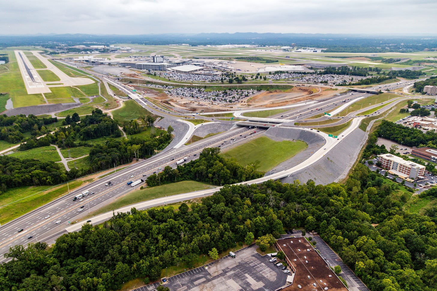 I-40 Interchange at Donelson Pike - Gresham Smith