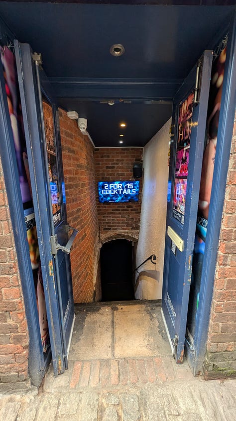 City alleys and streets in Exeter