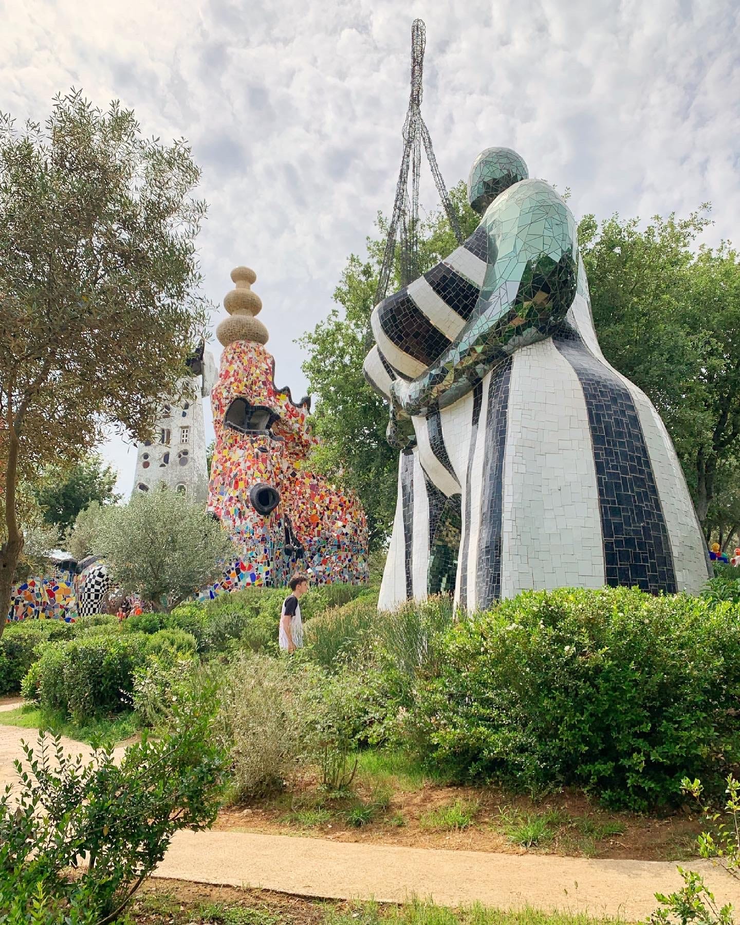 ニキ・ド・サンファル アートブック The Tarot Garden 彫刻庭園 タロットガーデン – ナホミモザイコ