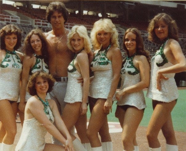 NFL Philadelphia Eagles Eaglettes Cheerleaders, Retro 1977-1978 | Sidewalks Chalk NFL Philadelphia Eagles Eaglettes Cheerleaders, Retro 1977-1978 | Sidewalks Chalk