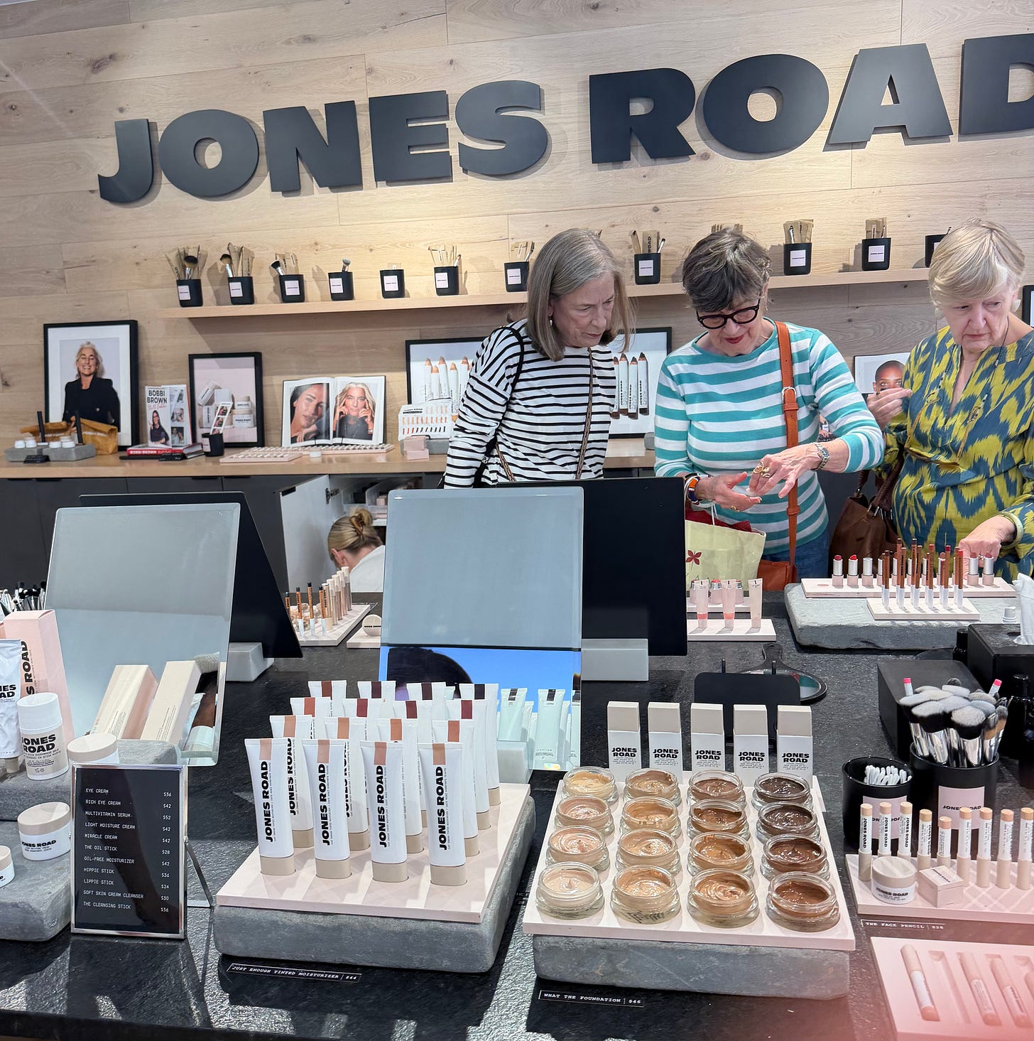 Field Report: Jones Road Beauty - Diva Behavior