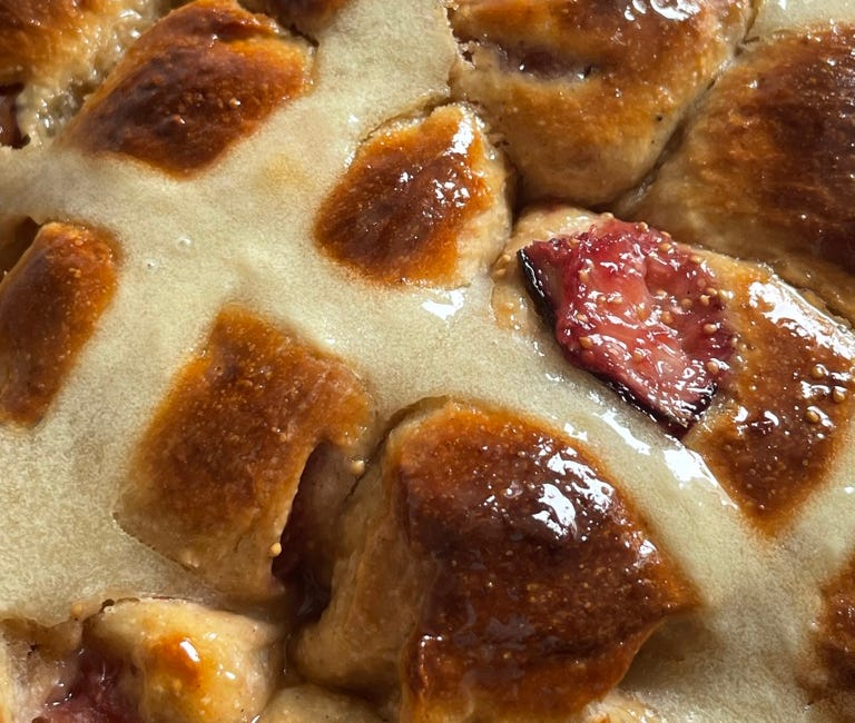 fresh fig hot cross buns 