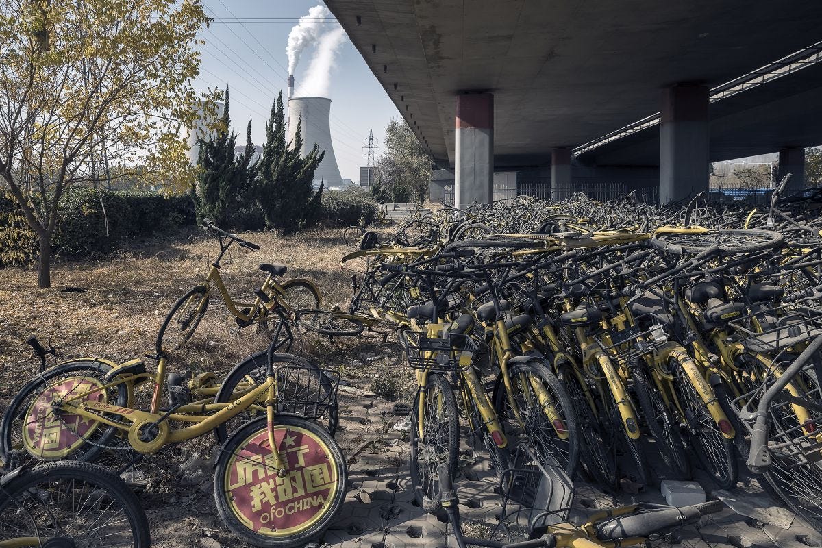 To share or not to share? To share or not to share?