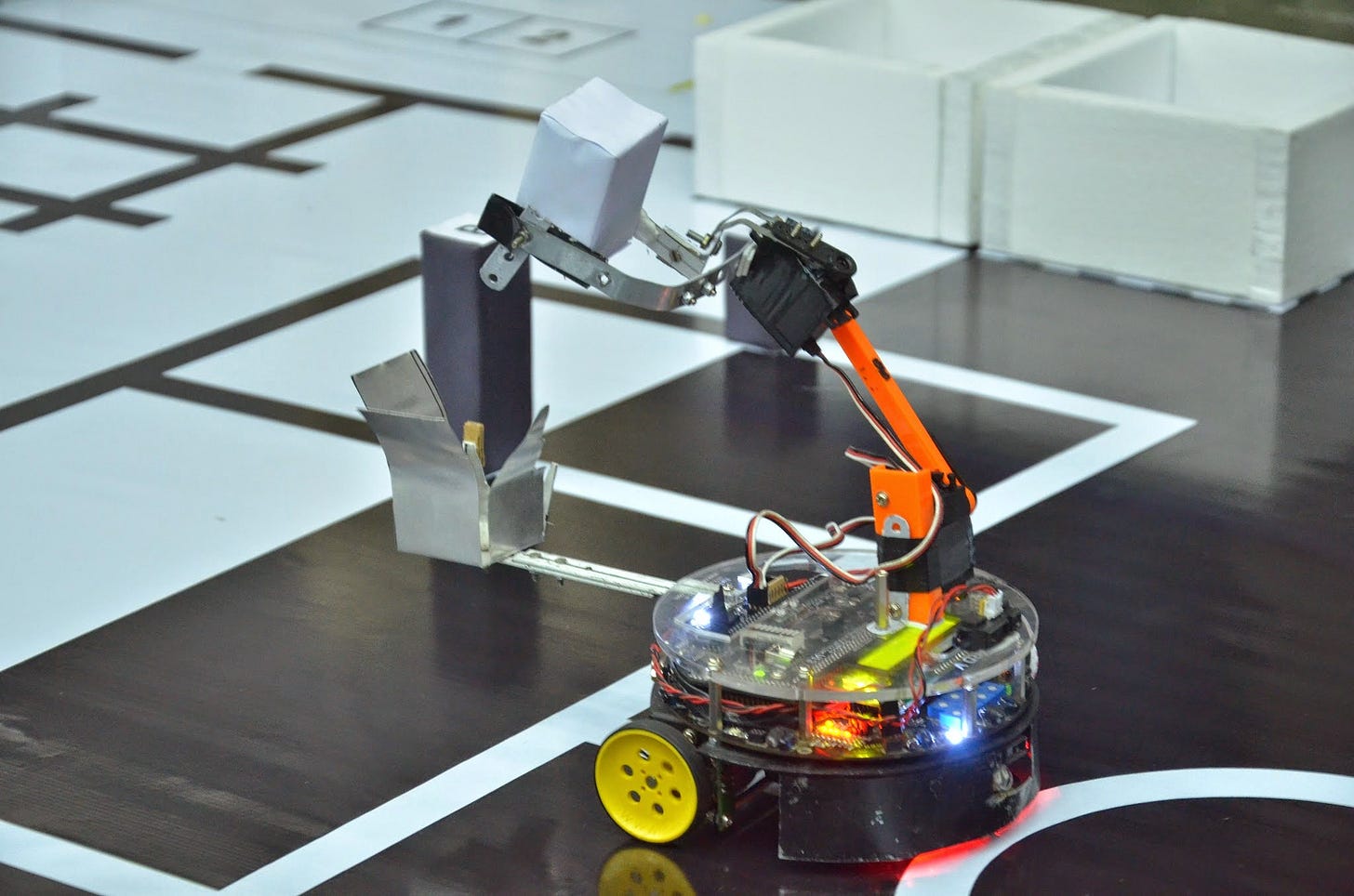 File:Robot built during e-YRC.jpg - Wikipedia