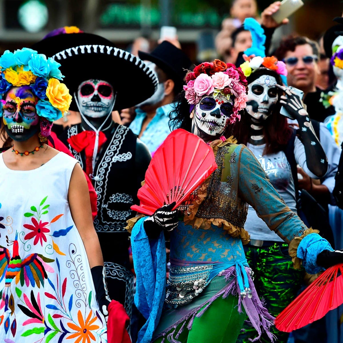 Mexicans embrace Day of the Dead spectacle in place of Halloween | Mexico | The Guardian Mexicans embrace Day of the Dead spectacle in place of Halloween | Mexico | The Guardian