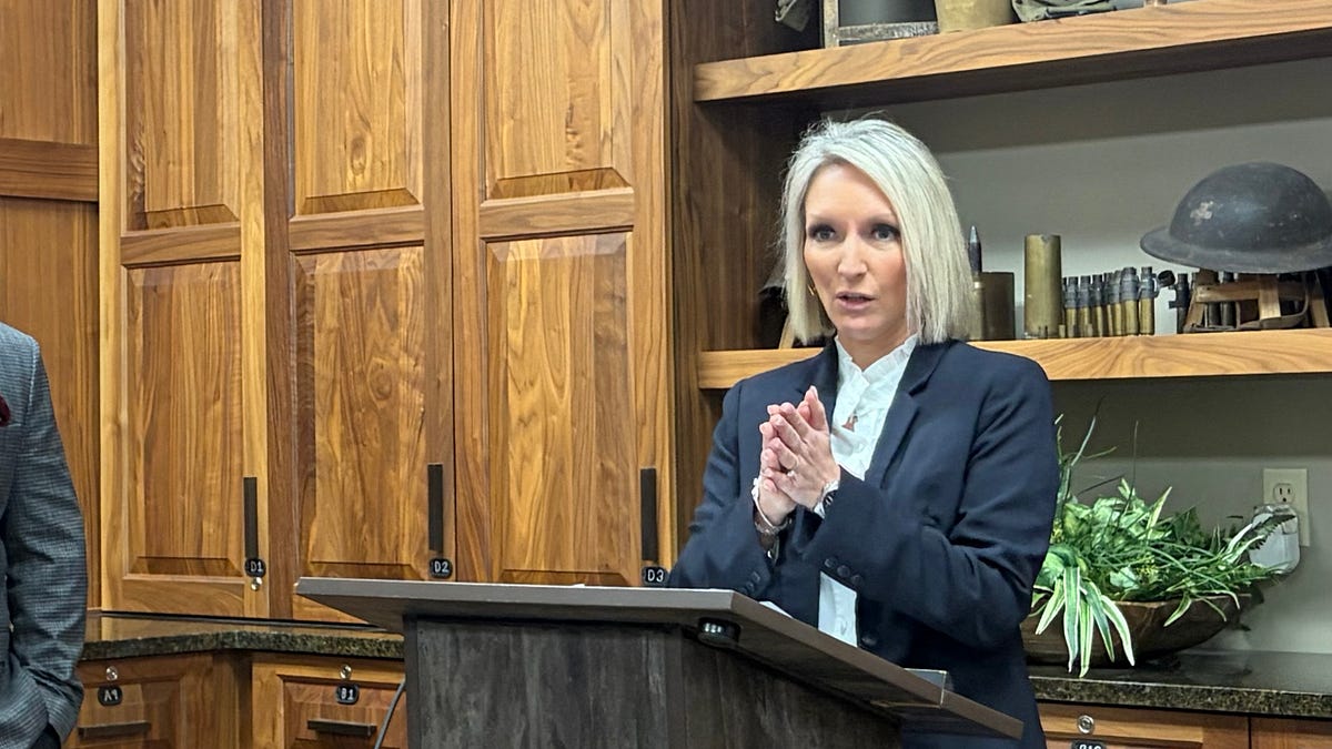 $100K check gives Sioux Falls mayoral candidate record-setting boost