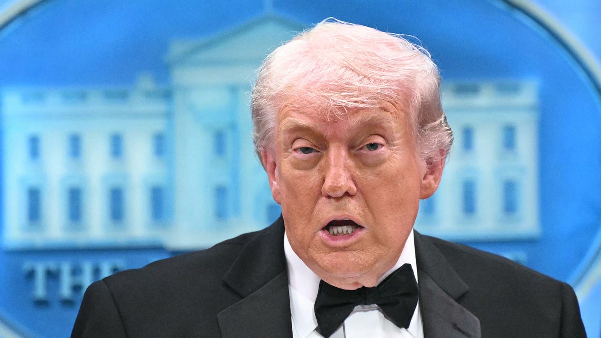 No Violence. No Demagoguery. No Kings.