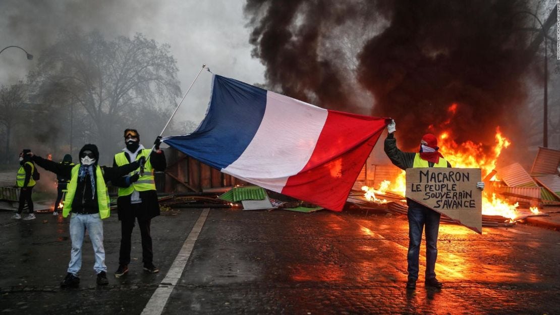 Francia en su laberinto: la manifestaciones de Francia que tienen en crisis al gobierno Macron | CNN