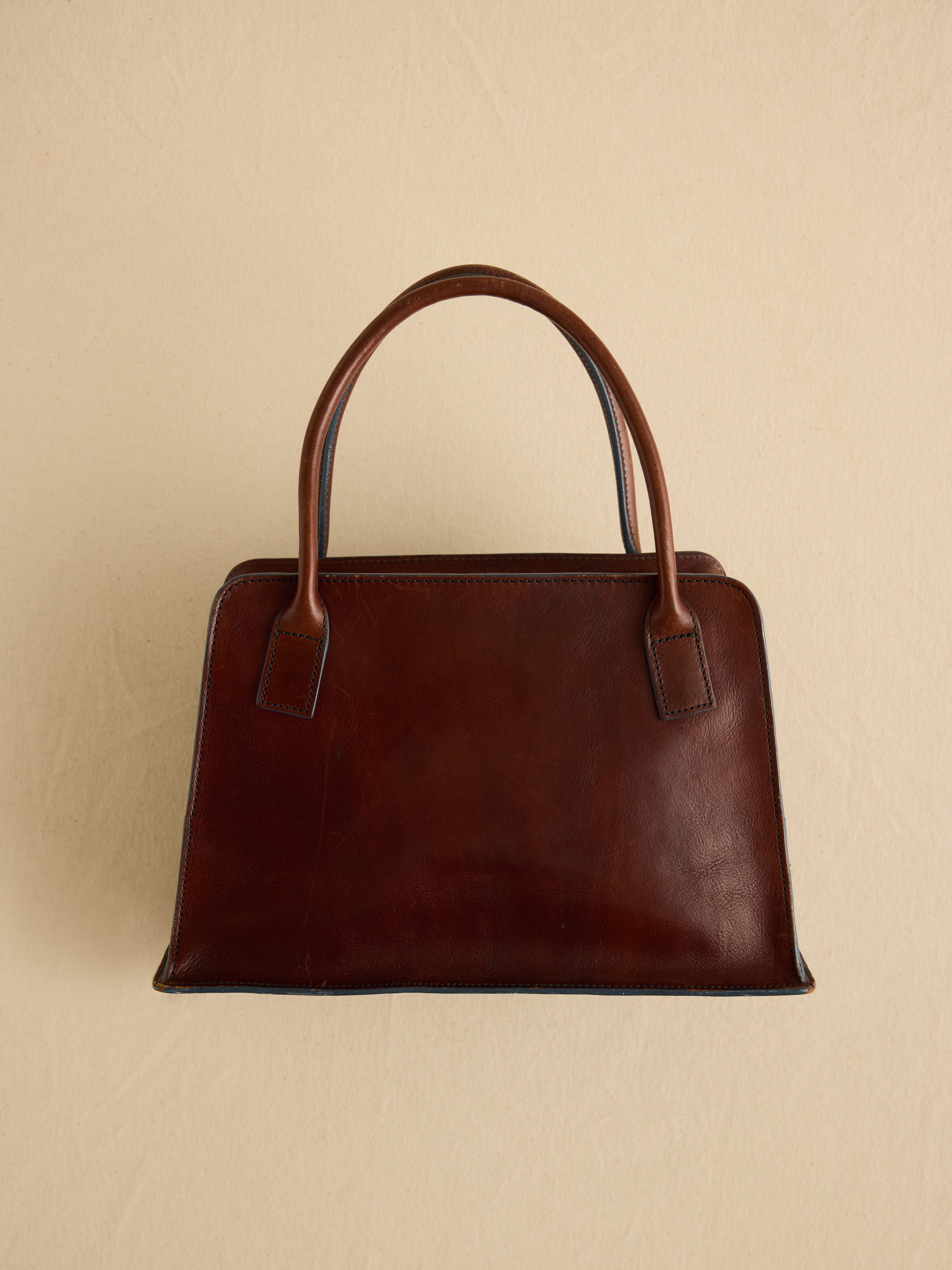 The Banana Republic Collector Selling Over 70+ Women's Pieces From