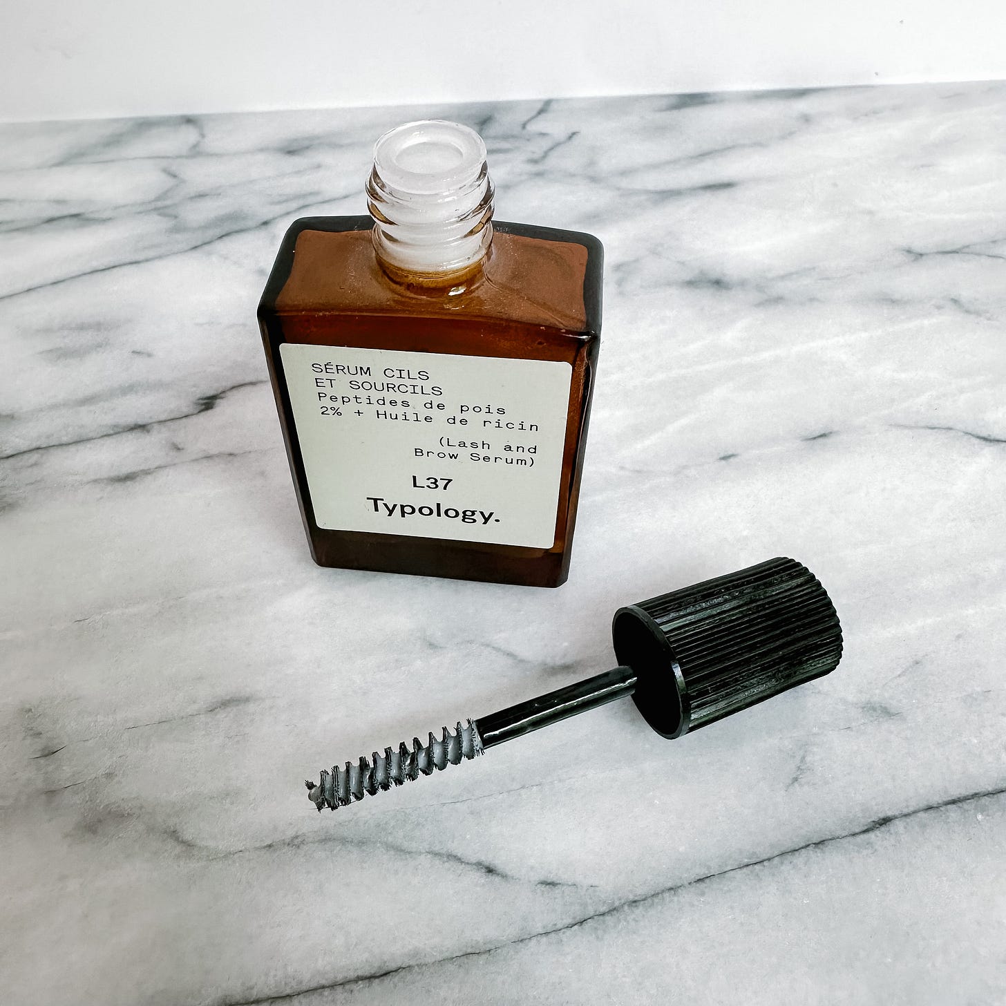 Typology Serum for DarkCirclesL33　タイポロジー Typology Serum for DarkCirclesL33 タイポロジー Serum Typology Eye