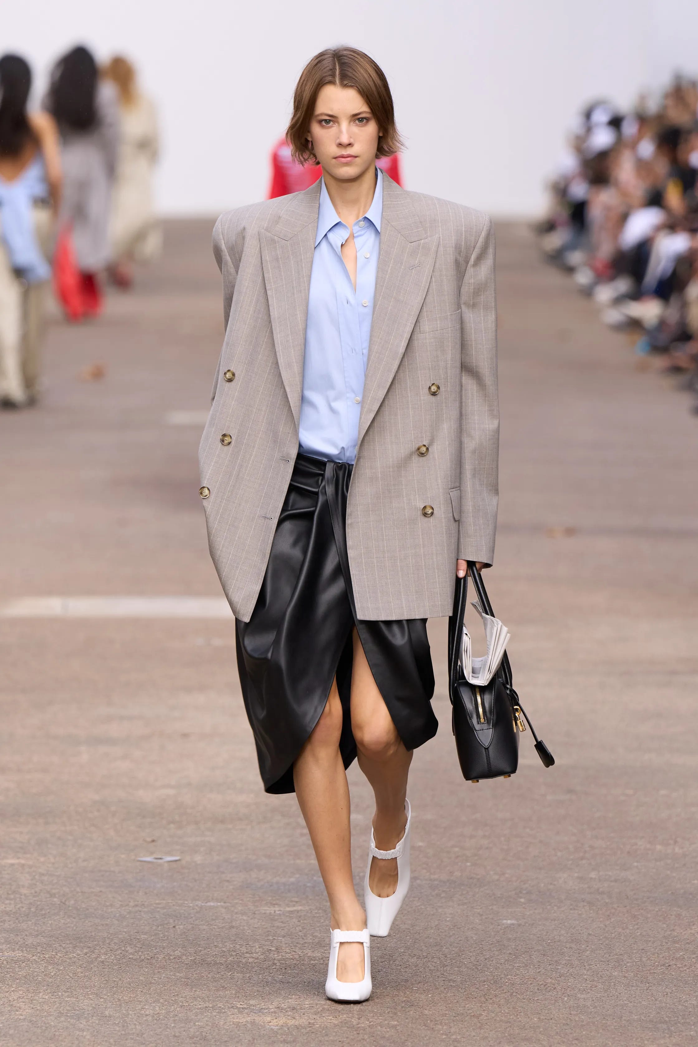 Great styling ideas from a single recent show: trendy 