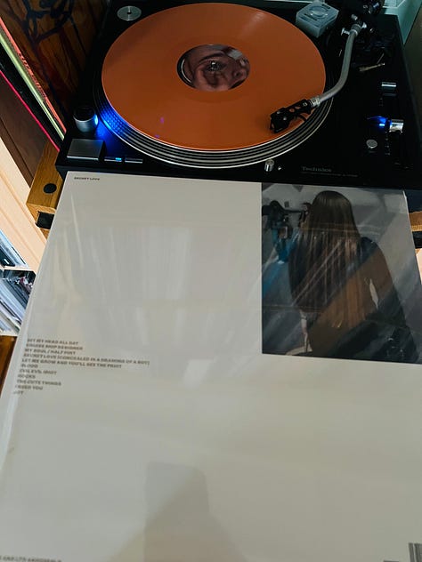 REVIEW: Dry Cleaning—Secret Love (2026)