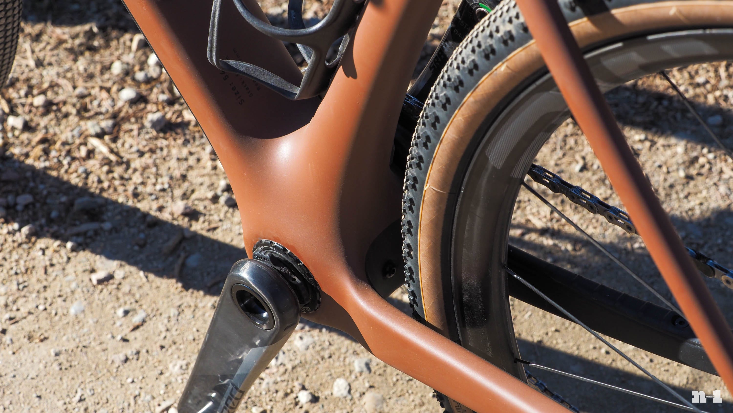Mog Rider Enve MOG gravel bike review - by James Huang - n-1