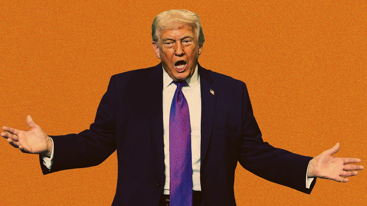 Trump Makes Depraved Rocker Star of the Freak Show