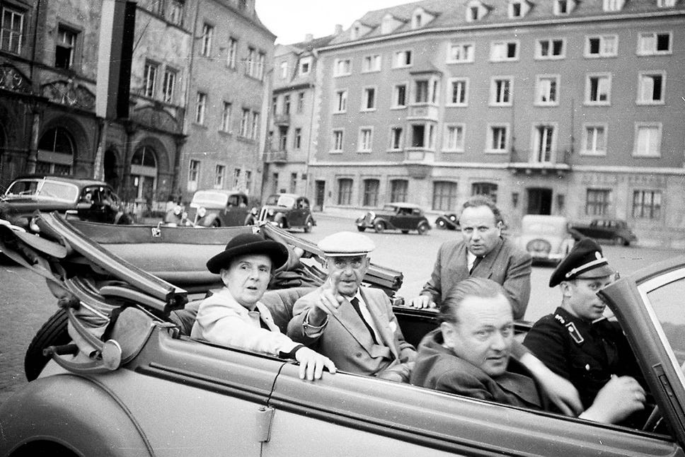 Thomas Mann in die Tasche gesteckt - Blog-Archiv der Klassik Stiftung Weimar