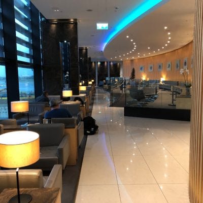 Air Canada Maple Leaf Lounge T2B LHR