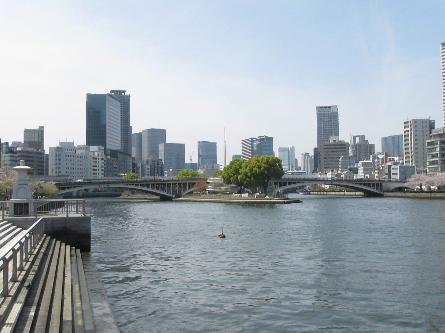高層ビルの画像のようです 高層ビルの画像のようです