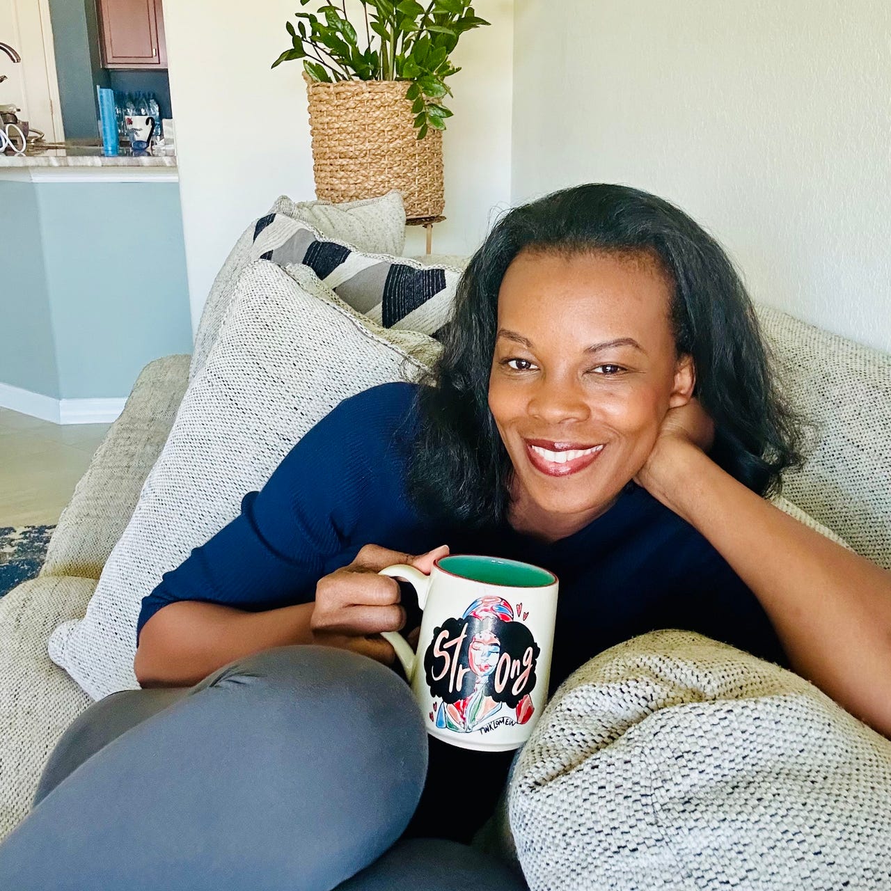 Mom v. Law School logo