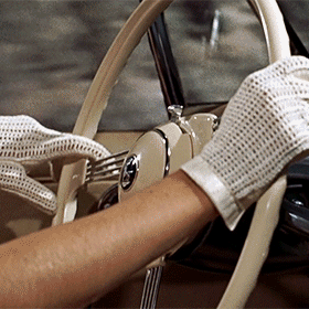 Finding Your Lane in Fashion Tech: Consumer vs. B2B
