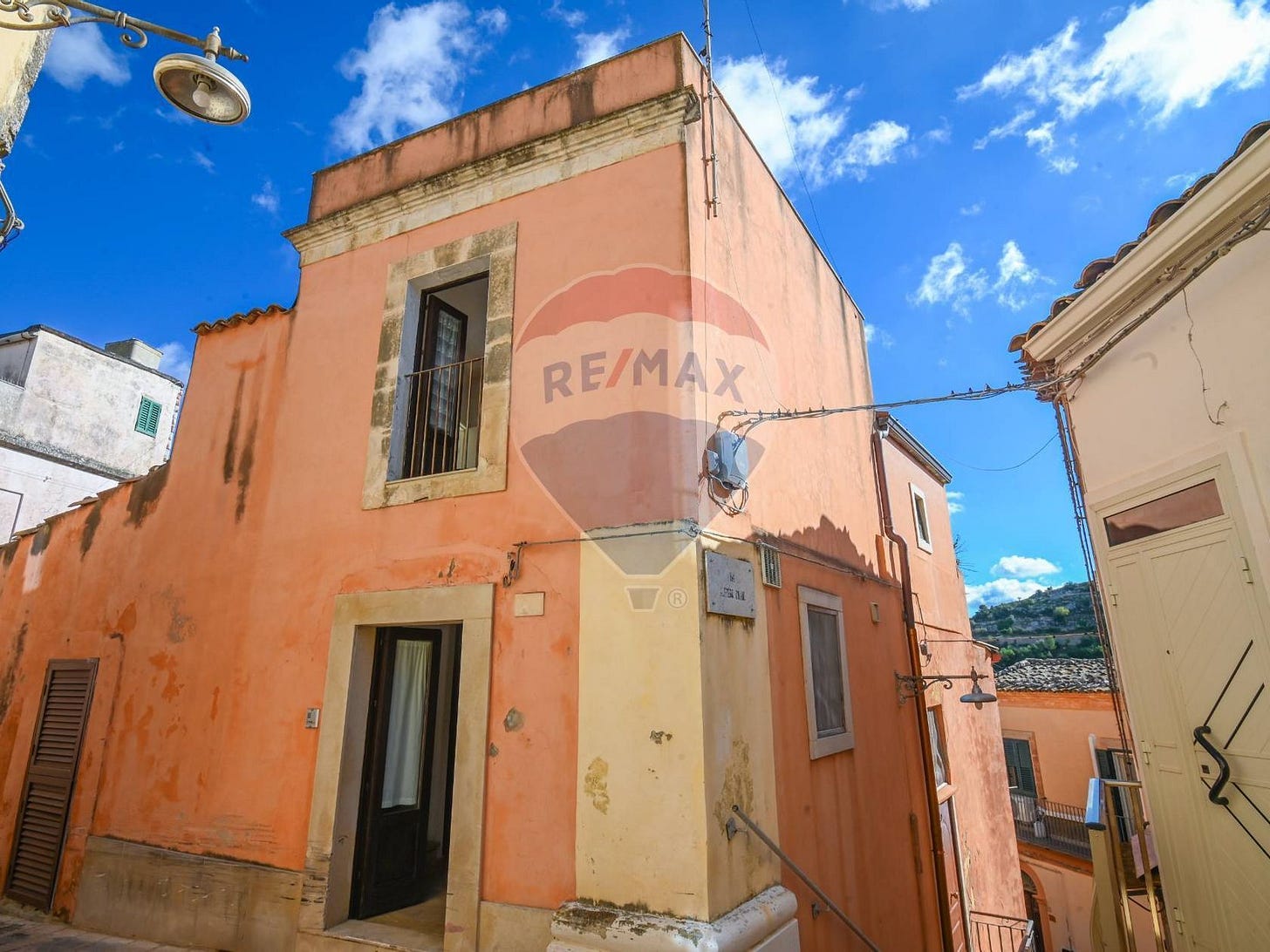 Special Issue: Ultra Cheap Houses in Italy 🇮🇹, image size:1456x1092