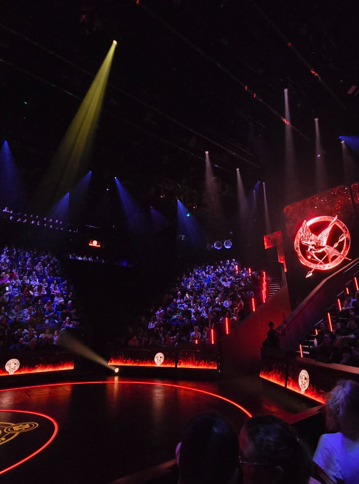 No photo description available.