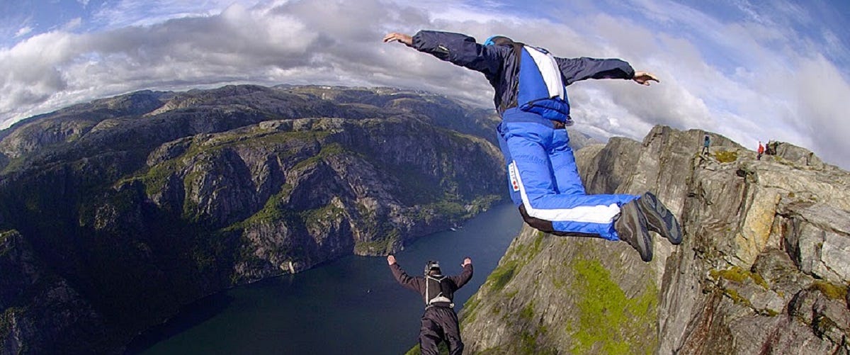 Sunshine Superman movie review (2015) | Roger Ebert